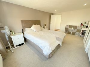 Lower Park Road- click for photo gallery